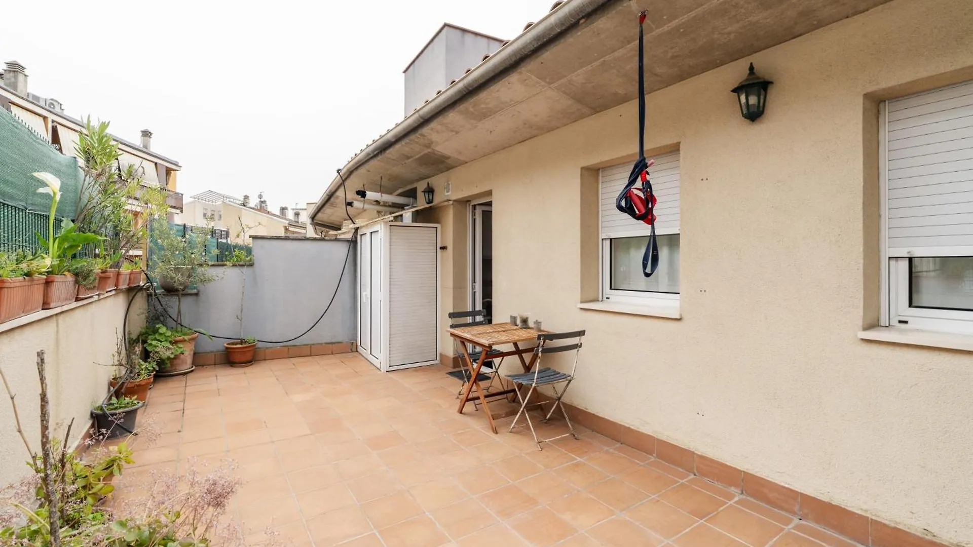 Apartamento Con Dos Grandes Terrazas En Girona 0*,